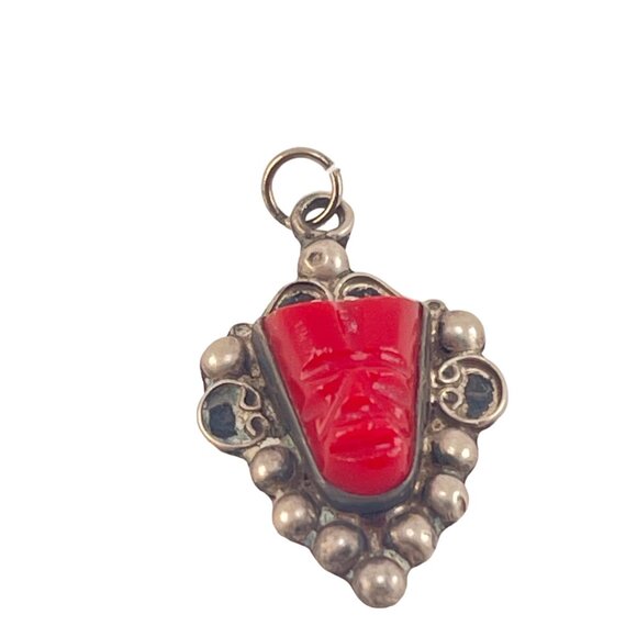 Vintage Sterling Silver & Red OnyxTribal Mask Pendant Necklace - Picture 3 of 7